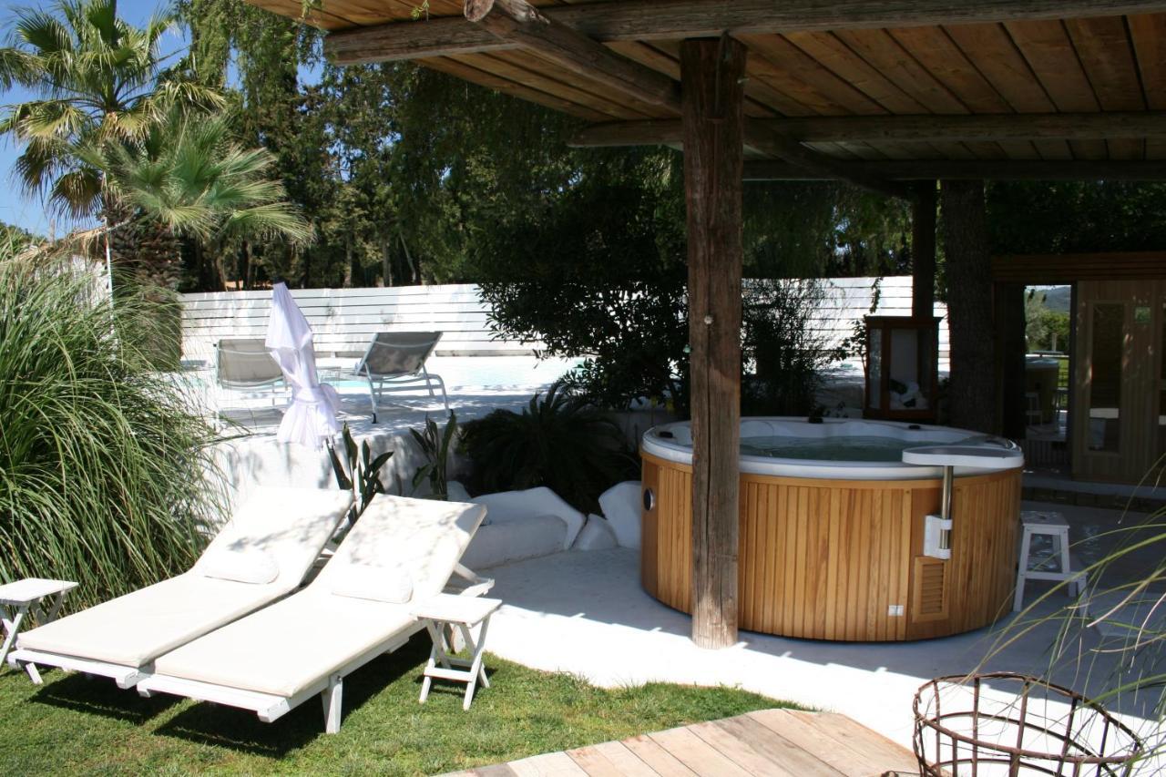 Le Rondini Bed & Breakfast Montrás Екстериор снимка